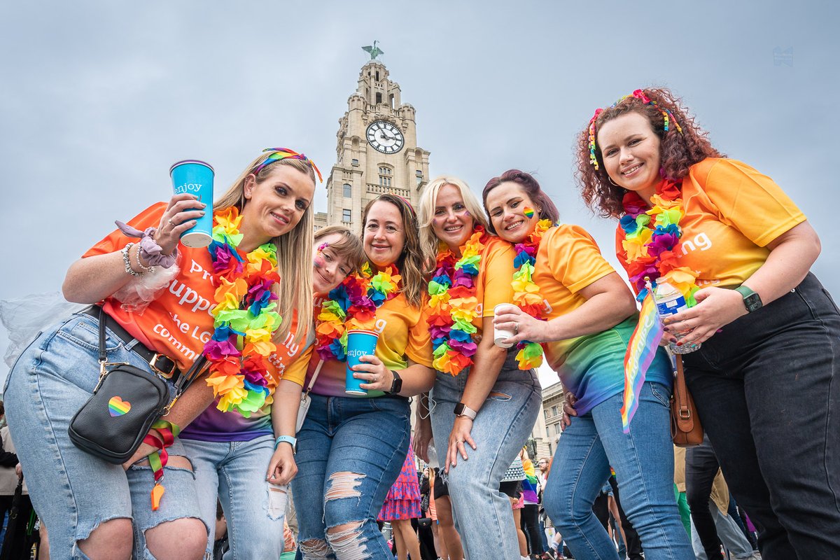 There's still time to apply for the LCR Pride Community Fund ⌛

We are offering grants of up to £1,000 to groups or individuals seeking to support, champion and uplift LGBT+ people in Liverpool City Region 🙌

Apply by March 13. More here: lcrpride.fund