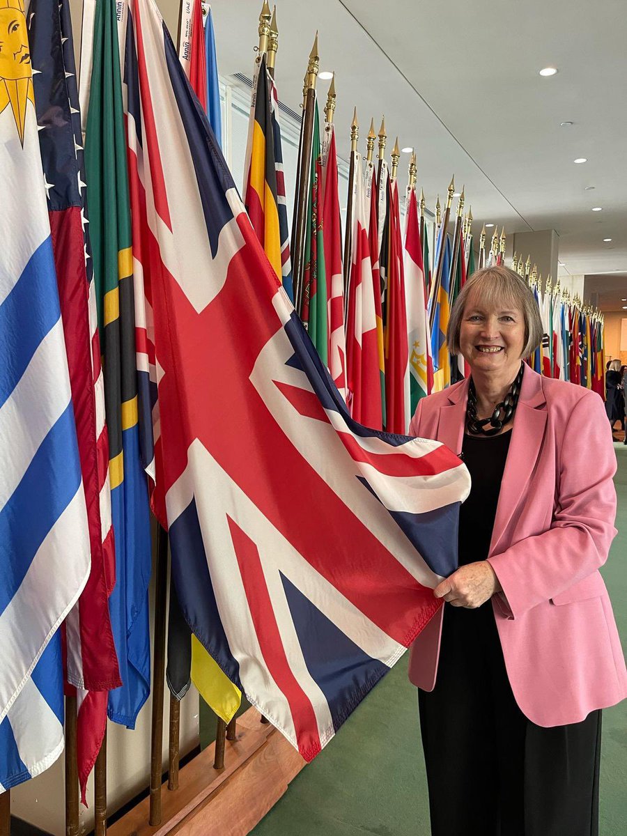 Harriet Harman tweet media