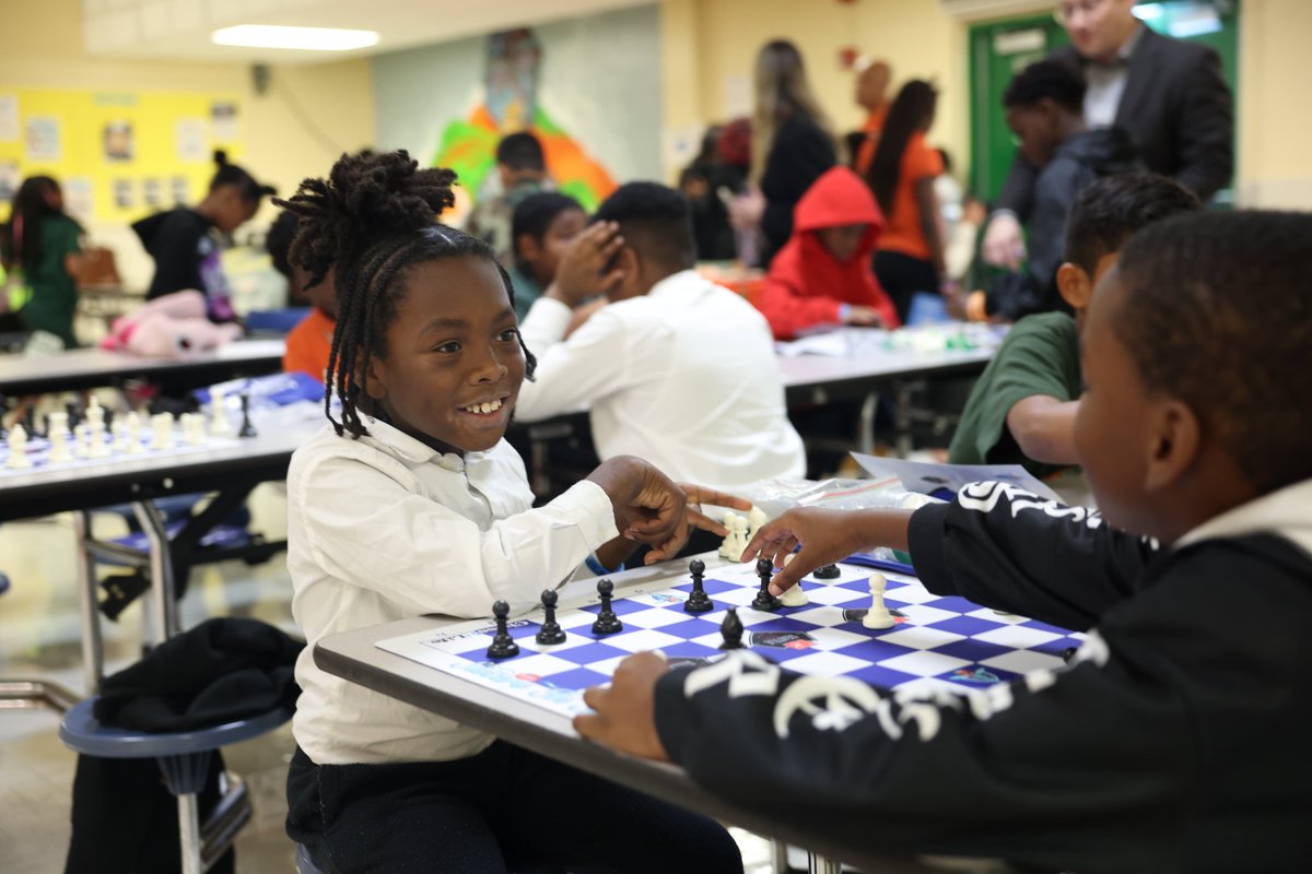 SuptDotres's tweet image. Kinetic energy at @libertycityelem today for the Passport to Chess event! It was truly inspiring to see 120 students sharpening their strategy and critical thinking skills through chess. Special thanks to the NFL Sisters in Service, @Chess4LifeLLC, and all the amazing volunteers…