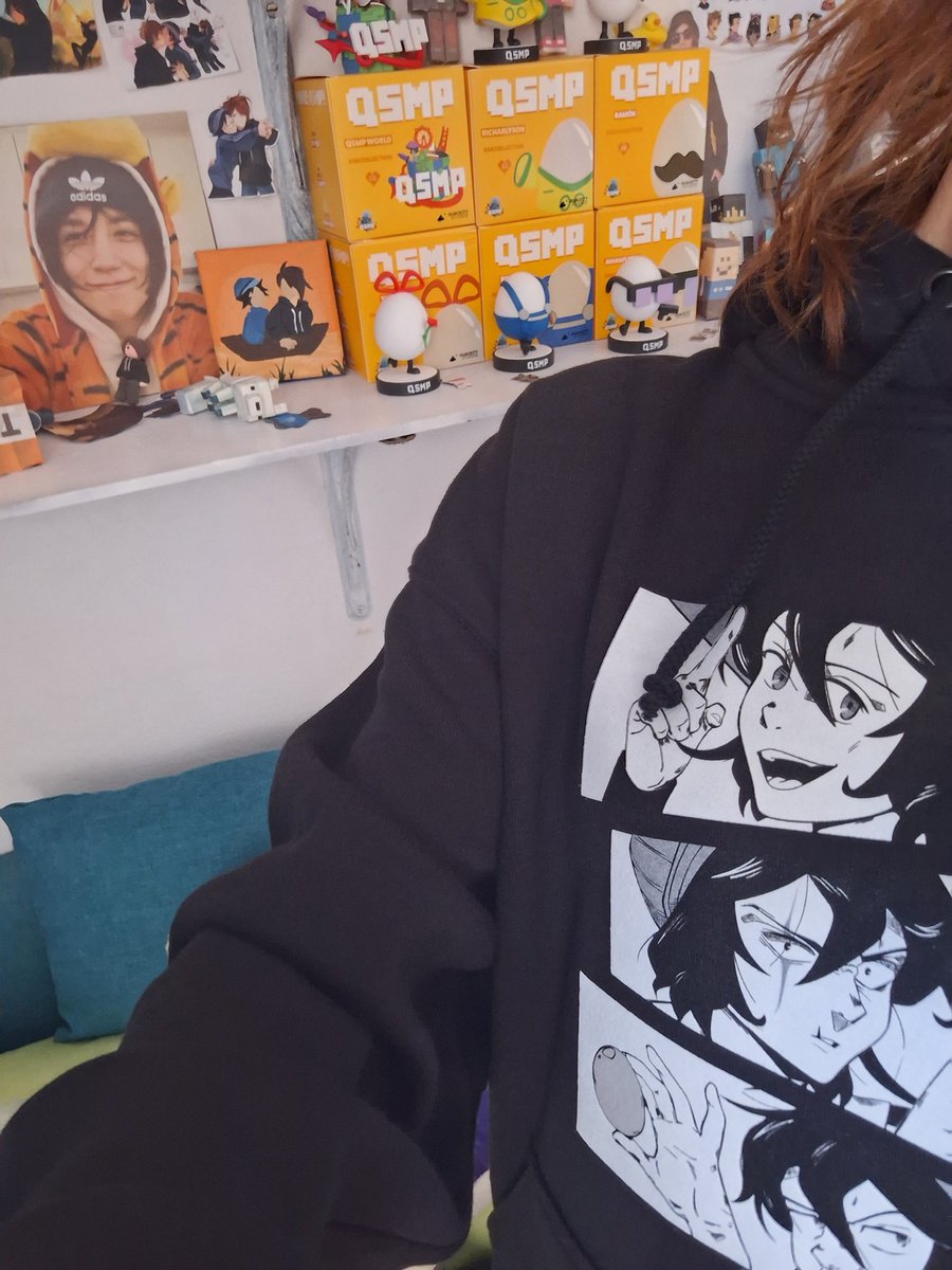 shaylo28's tweet image. LLEGÓ MI SUETER DE QUACKITY