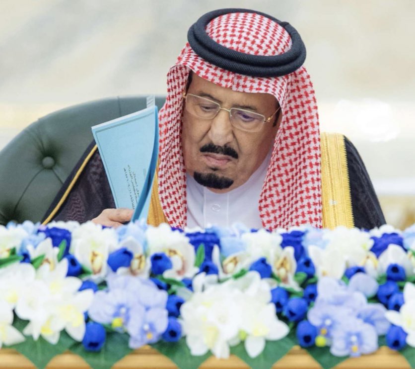 حي هالشوف مولاي ..😍💚🇸🇦
الله يحفظك ويطول عمرك