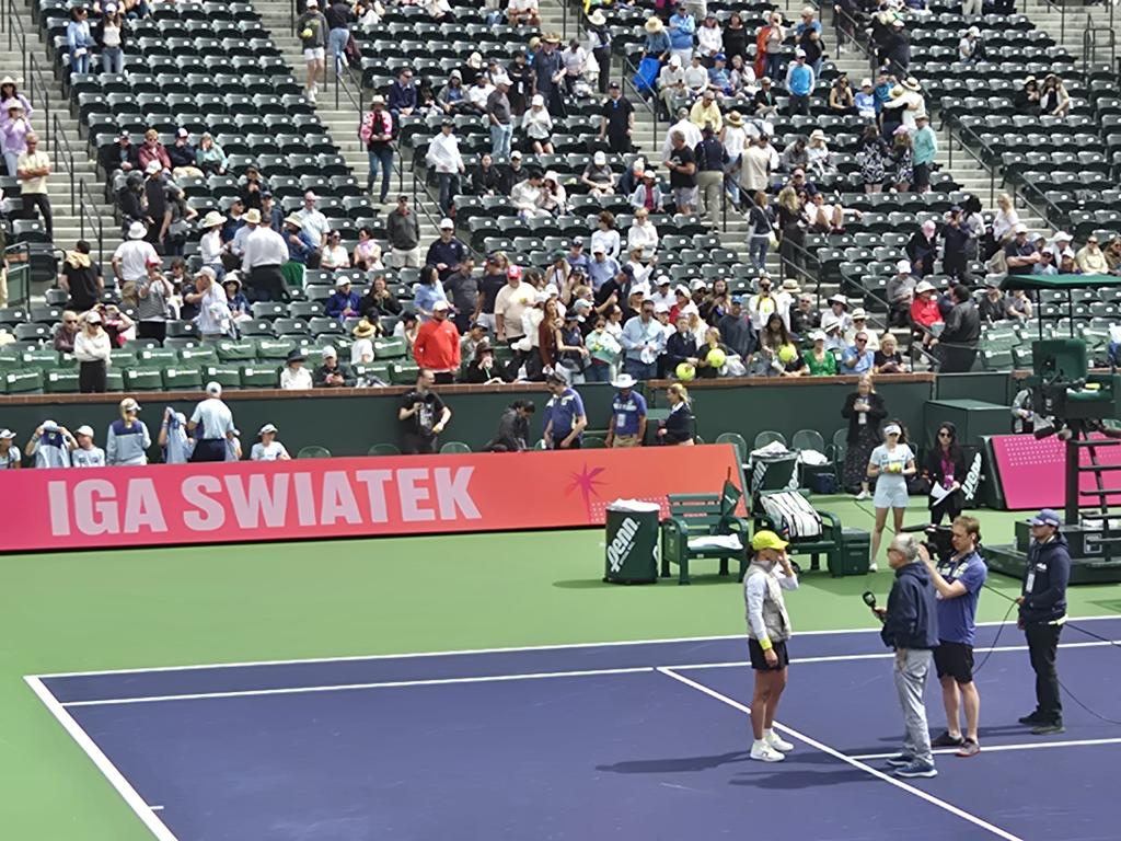 <a href="/iga_swiatek/">Iga Świątek</a> defeated <a href="/karomuchova7/">Karolina Muchova</a> in great style (6:1, 6:1) and advanced to the QF of #BNPParibasOpen #TennisParadise