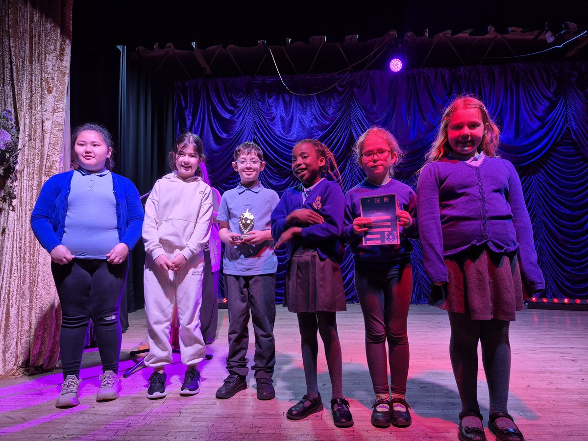 marys_rc's tweet photo. Cluster Eisteddfod Results: Aur 🥇 goes to our fantastic Aderyn Melyn singing party! Ardderchog pawb! #bcaeisteddfod #bcacymraeg @CSC_Cymraeg @BHHSCYMRAEG @SiarterIaithCSC https://t.co/b4XVP3Y5OT