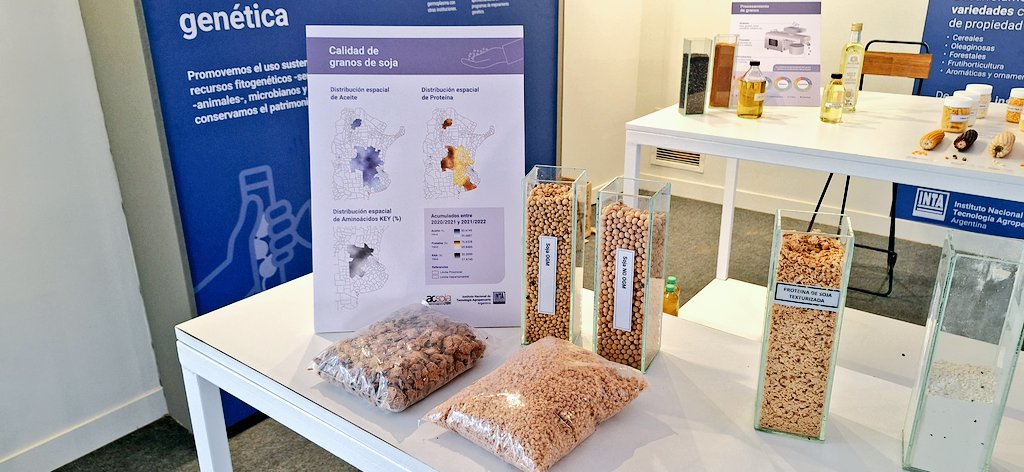 Arrancamos Día 1 en <a href="/Expoagrocom/">Expoagro</a>. Los invitamos a la muestra de cultivos en el stand de <a href="/intaargentina/">INTA</a>. Adentro con aire podemos charlar sobre calidad e inocuidad de maíz y oleaginosas con <a href="/lugalizia/">Luciana Ayelen Galizia</a> y <a href="/ceciaccoroni/">Cecilia Accoroni</a>