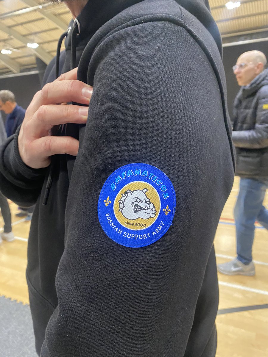 zuleikhachikh's tweet image. Bosnia and Herzegovina 3-0 up at the break. Met the BH Fanaticos (Hardcore Bosnians on Tour). Incredible futsal and support on display 🔥