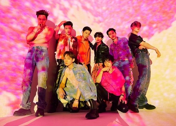 weareoneexol_official tweet media