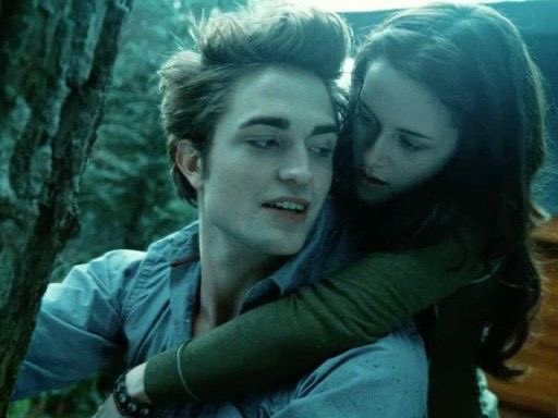 MovieGrafMG's tweet photo. Twilight, 14-20 Mart tarihleri arasında yeniden vizyona giriyor. https://t.co/CGcn8ITDBv