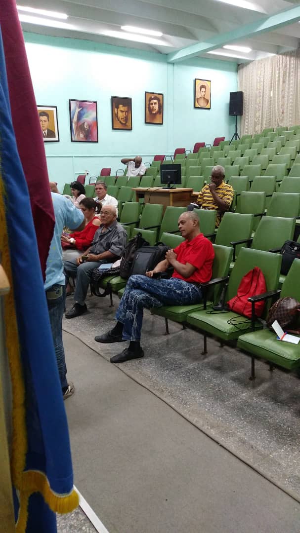PccUpr's tweet photo. Sesiona @PccUpr en la @UPRCuba. 
Actualización del estudio sociopolítico, crecimientos al @PartidoPCC en el 2025 y Aseguramiento del Proceso de formación del profesional de pregrado constituyeron los  principales temas.

@CubaMES
 @WalterBG_MES
 @yorki_mayor
 @CarlitosAriel98 https://t.co/JupxpM60lD