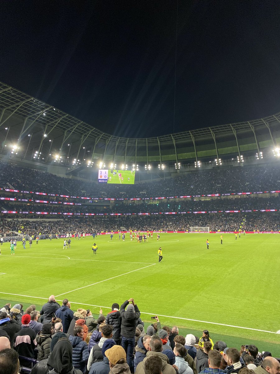 midnightinquire's tweet image. Spurs ticket for Alkmaar available in South Stand, safe standing, block 251. 
£35 FV open to offers. @HotspurTickets @tix2tottenham  #tottenham #spurs