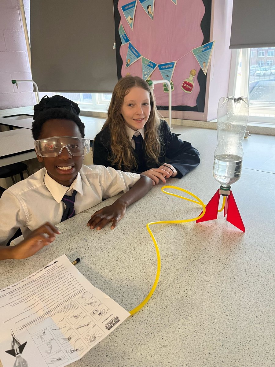 St Gabriel’s Science tweet media