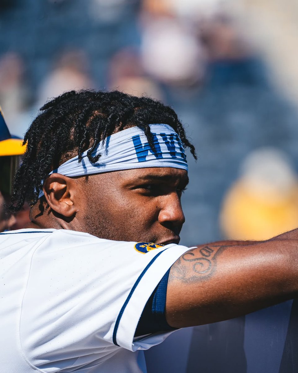 Jumping into another week of ⚾️

#NCAABaseball x 📸 <a href="/WVUBaseball/">WVU Baseball</a>