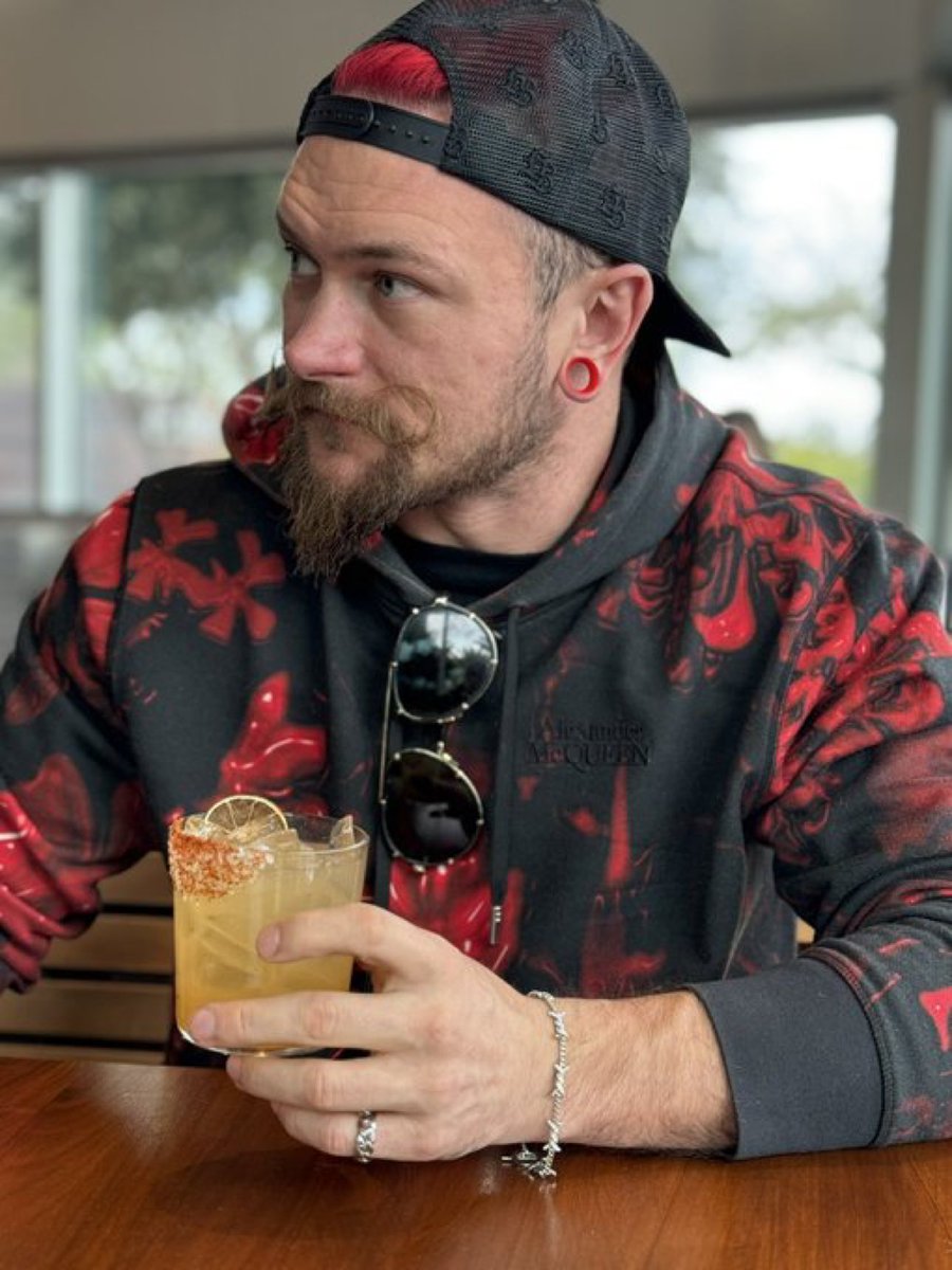 Spicy Boi cocktails 

🌮 🦖 🌶️