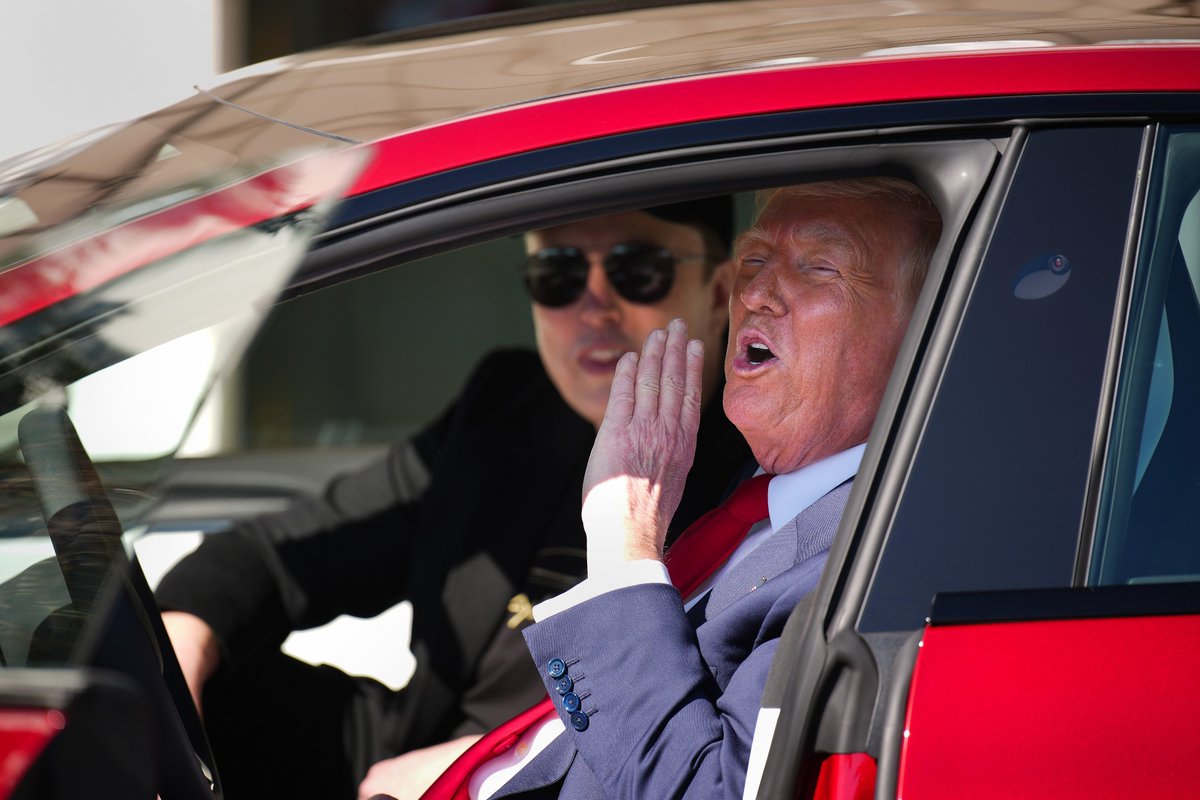 🦆"Il Mercato Sotto Attacco: I Globalisti Pronti a Far Crollare $SPY e $QQQ"