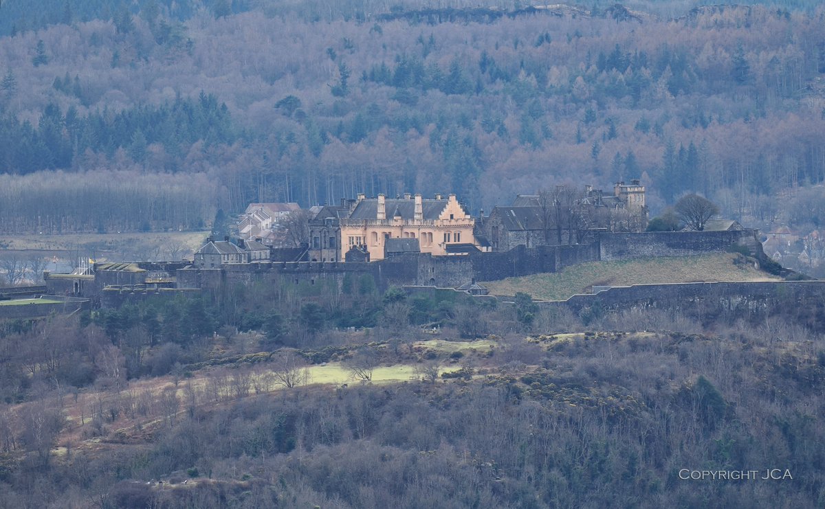 JamesAikman8's tweet photo. Stirling Castle and the Wallace Monument from Sheriffmuir this afternoon.  
@ThePhotoHour https://t.co/So6Er37mSH