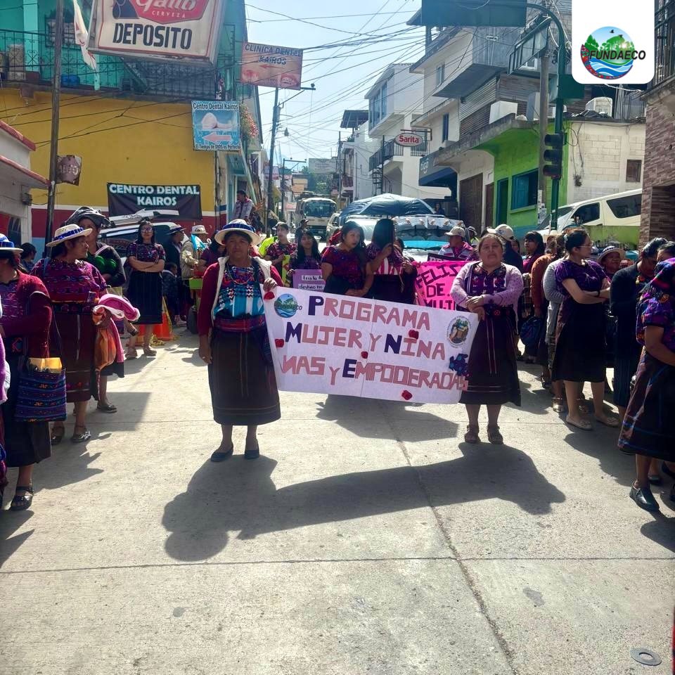 FUNDAECO (@fundaecoguate) on Twitter photo 💜✨ ¡Caminamos con orgullo por las mujeres!
El Programa #MujeryNiñaSanasyEmpoderadas de #FUNDAECO participó en la caminata del Día Internacional de la #Mujer junto con 85 #comadronas en #TodosSantosCuchumatán.💪🏽👣Nota completa👉 bit.ly/3XHSKfQ <a href="/MinSaludGuate/">Ministerio de Salud Pública</a> <a href="/MineducGT/">Mineduc Guatemala</a> 💜✨ ¡Caminamos con orgullo por las mujeres!
El Programa #MujeryNiñaSanasyEmpoderadas de #FUNDAECO participó en la caminata del Día Internacional de la #Mujer junto con 85 #comadronas en #TodosSantosCuchumatán.💪🏽👣Nota completa👉 bit.ly/3XHSKfQ <a href="/MinSaludGuate/">Ministerio de Salud Pública</a> <a href="/MineducGT/">Mineduc Guatemala</a>