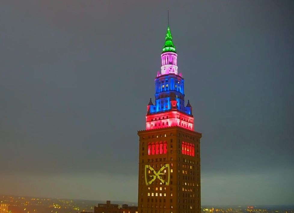 OHIOLIVER's tweet image. Congratulations to the @RareDiseases for spearheading National Rare Disease Day on February 28th. So much was accomplished this year with the involvement of various patient groups. As a Cleveland-based group, it was wonderful to see the Terminal Tower lit up in celebration.