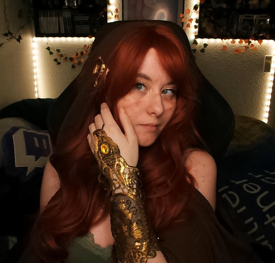 ✨My Elden Ring Cosplays ✨ 
Melina &amp; Malenia 
~ So proud!
#eldenring #cosplay