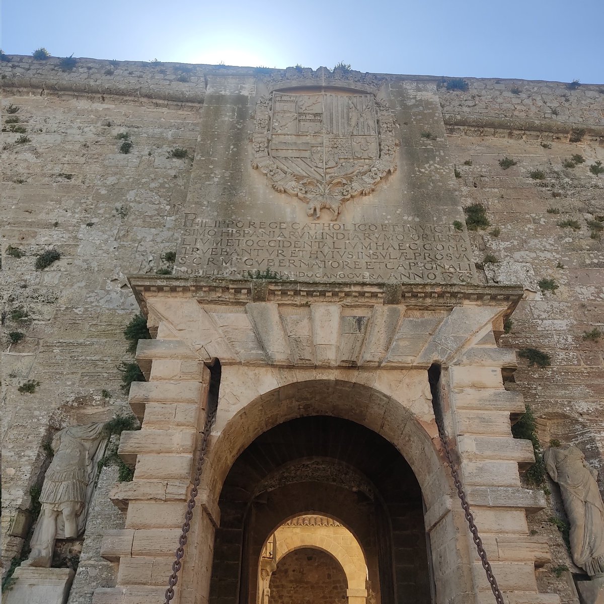 José María G.ª Sombría tweet media