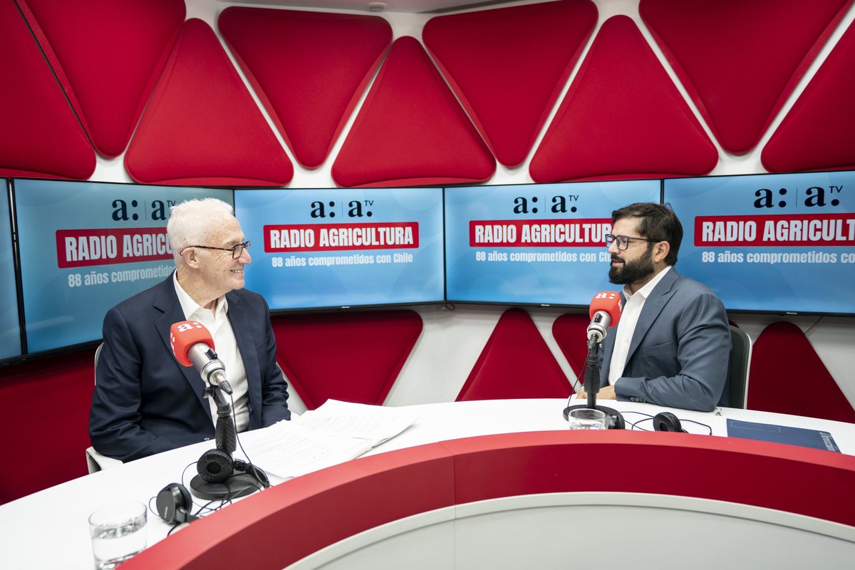 Gabriel Boric Font tweet media