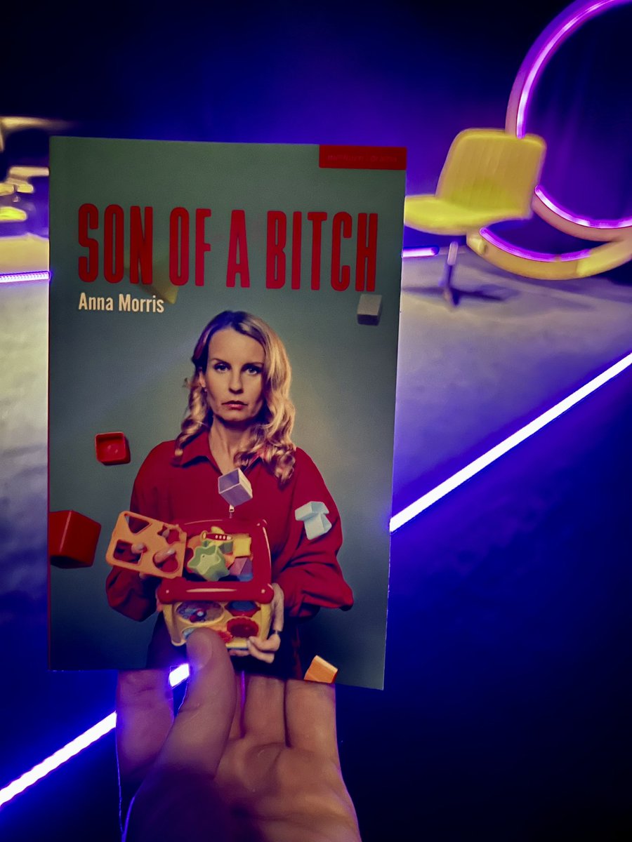 Sean Stillmaker (@seanstillmaker) on Twitter photo Son of a Bitch <a href="/swkplay/">Southwark Playhouse</a> is funny & a jolly good time!
<a href="/annamorriscomic/">Anna Morris</a> immerses you into Marnie’s world shapeshifting into characters with sharp + biting dialogue & nonlinear narrative contextualising the viral air rage incident that led her questioning motherhood.
🎭#theatre Son of a Bitch <a href="/swkplay/">Southwark Playhouse</a> is funny & a jolly good time!
<a href="/annamorriscomic/">Anna Morris</a> immerses you into Marnie’s world shapeshifting into characters with sharp + biting dialogue & nonlinear narrative contextualising the viral air rage incident that led her questioning motherhood.
🎭#theatre