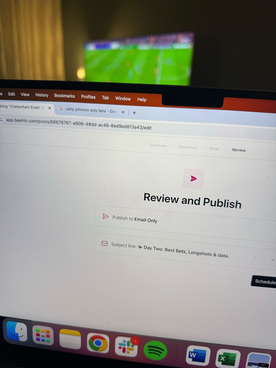 👨🏼‍💻 Day Two email finished and scheduled.

It will arrive at 8am, you will get it if you join before.

Join for free: bit.ly/Free-Cheltenha…

It’s got Race by race tips from Dave and Alan, plus exclusive access to my Cheat Sheets.