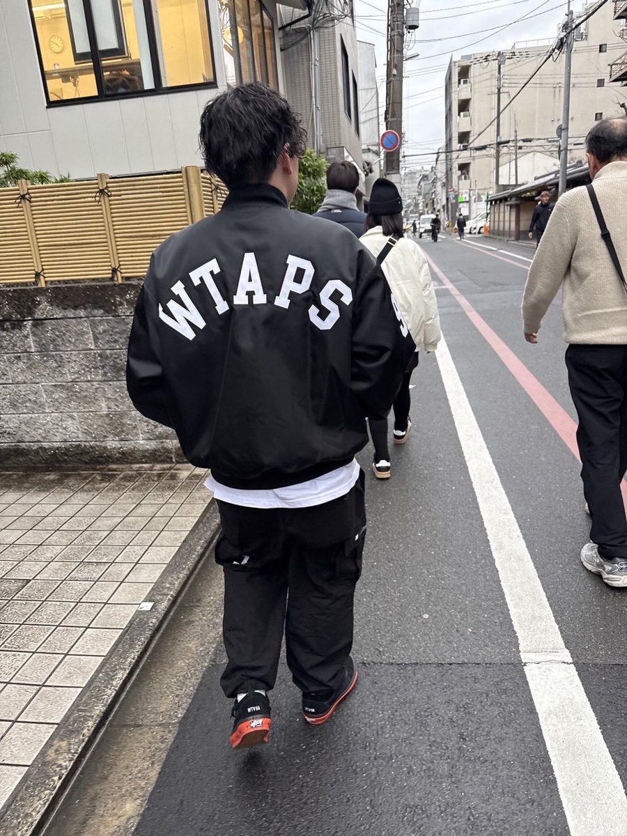 a10feetabc's tweet photo. #wtaps https://t.co/bW5oZ285gi