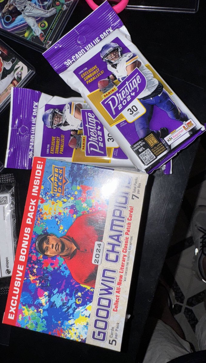 MontyCards's tweet photo. Target had 0 baseball card boxes! So I copped these bad boys. No clue what I’m looking for 🤷🏻‍♂️ what are the chases from these packs? @RyanLCards @certifiedcards https://t.co/8K9Alg9a2i