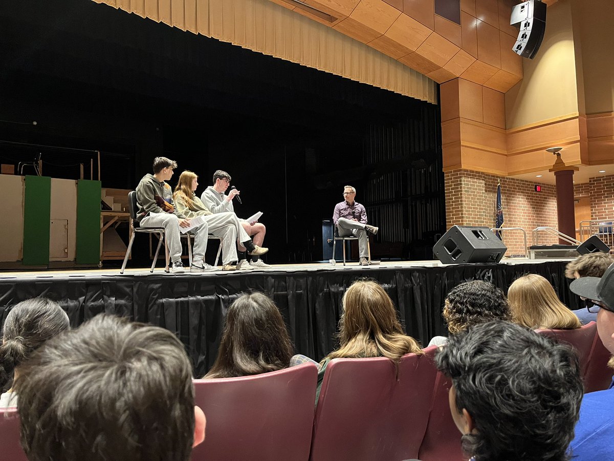 CB South Writing Center tweet media