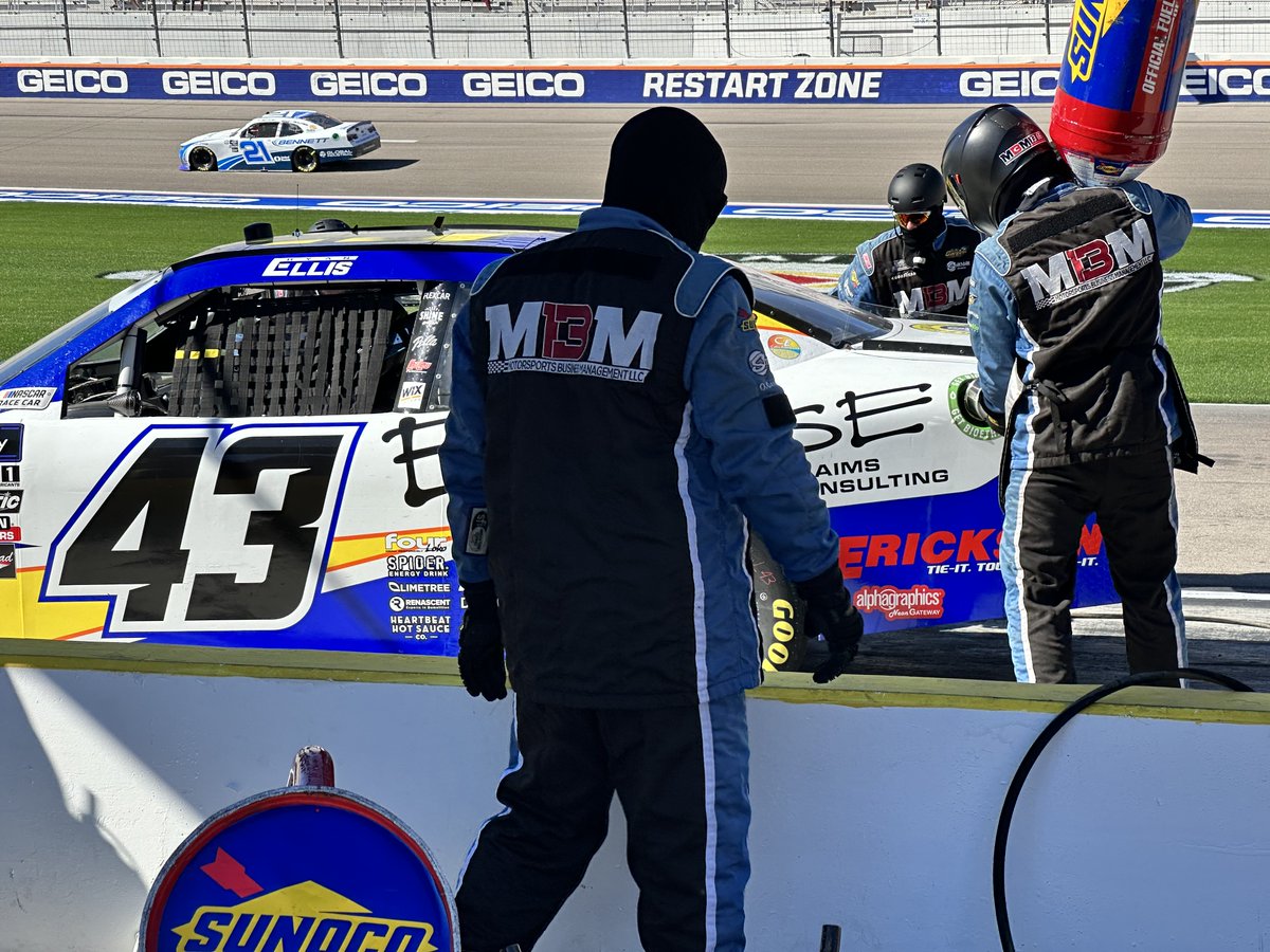 AlphaGraphicsVV's tweet image. Its NASCAR Week in Las Vegas here is a  look back at 2023: AlphaGraphics | Neon Gateway Makes Our NASCAR Debut at the Las Vegas Motor Speedway. #NASCARWeek #NASCARDebut #LasVegasMotorSpeedway