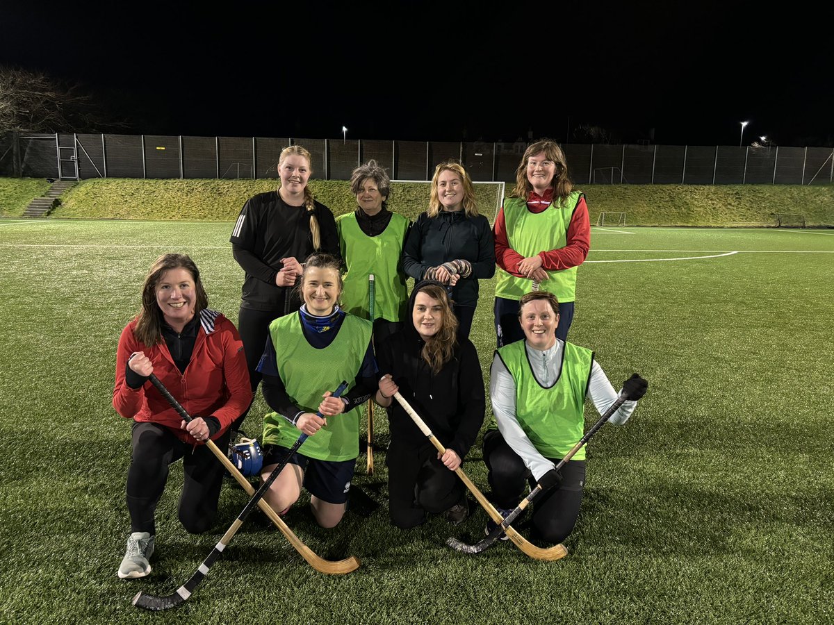 Great evening taking a session for <a href="/lewiscamanachd/">Camanachd Leòdhais 🏑</a> Ladies, fab to see Lewis developing a women’s team again, driven forward by the wonderful Lucy, so much enthusiasm and progression over the session. #shinty <a href="/WomensShinty/">WCA Shinty</a>
