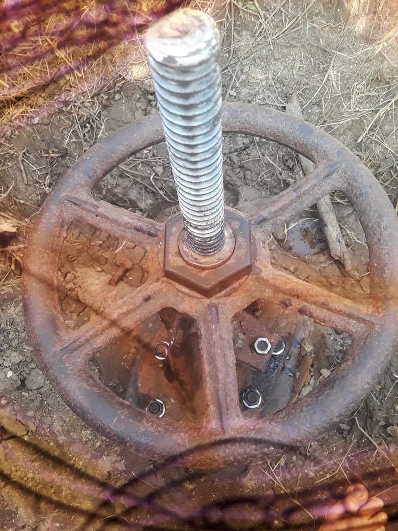 Se repara la válvula que regula y controla el abasto de agua en la comunidad la Caoba con la ayuda y colaboración de los especialistas en tornería de la industria Washington  lo que demuestra que siempre se puede más.
#EAAVC
#JuntosPorVillaClara