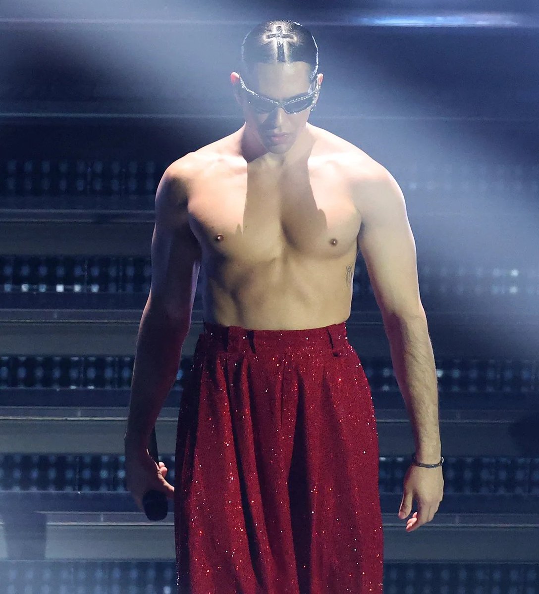 giuro sono la stessa persona 
#LaSirenetta