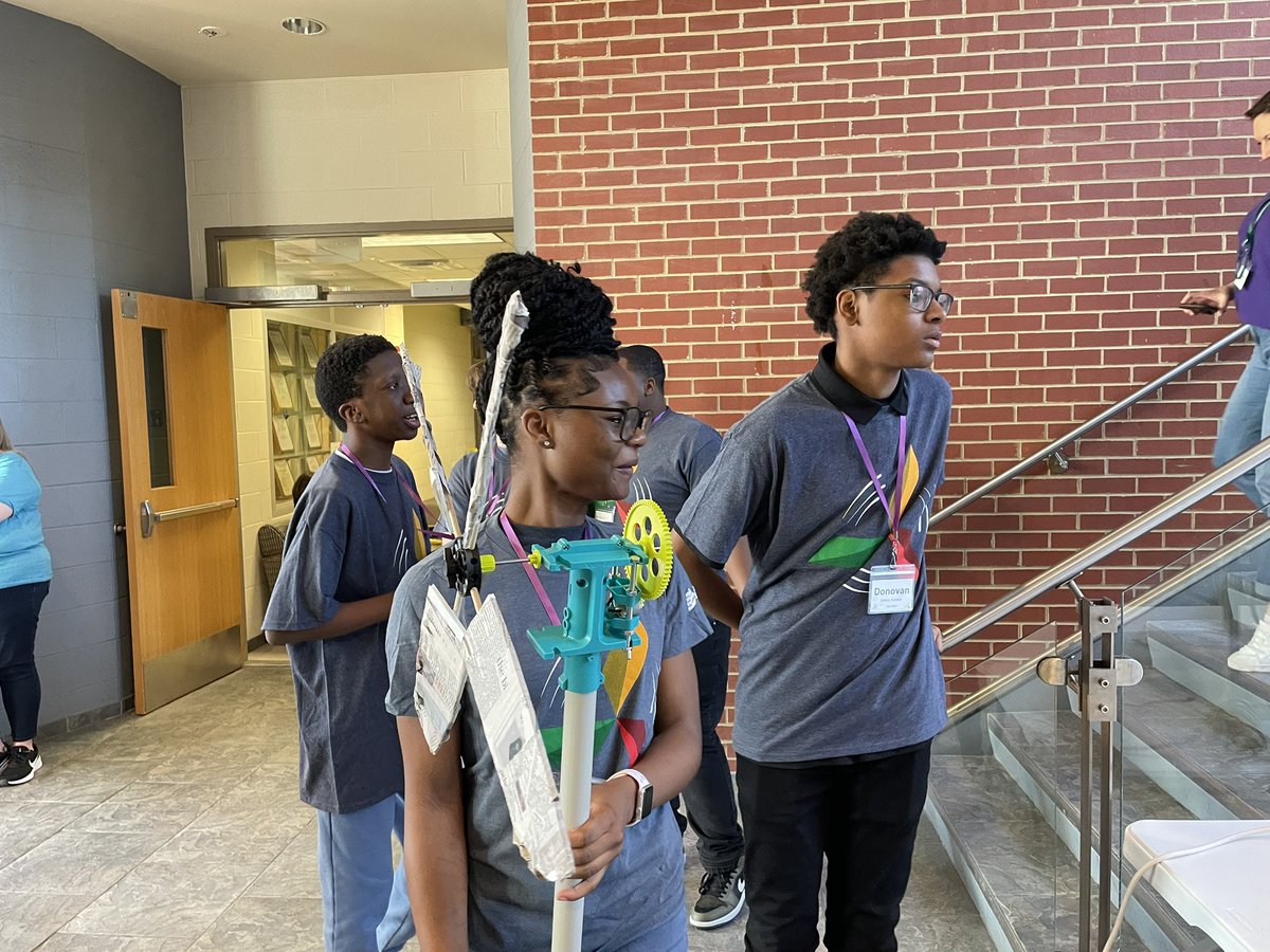 Center for Environmental Studies & Sustainability tweet media