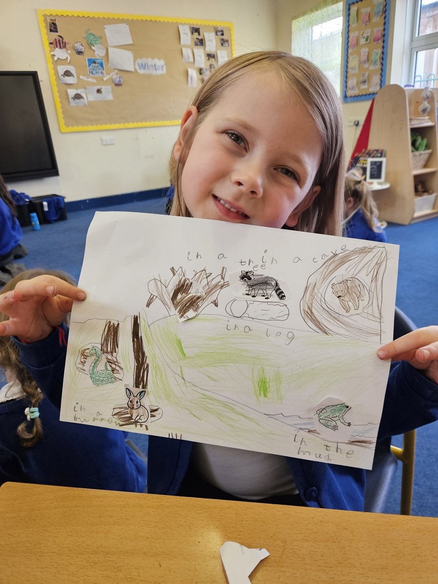 MrsLee24's tweet photo. Where do some animals hibernate?🐍🐿🐇 my group worked SO hard to create these lovely pictures to show what they had learnt today! @SychdynSchool https://t.co/1INRfP9uCC