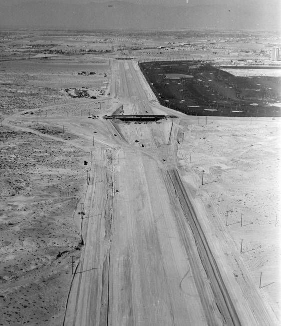 summacorp's tweet photo. Tropicana overpass, I-15 construction, March 1965. 

Photo: Ken Jones, Las Vegas Sun. https://t.co/9SMIJoyyoy