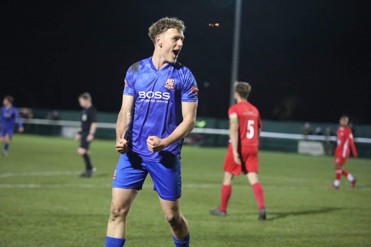 HartleyFC's tweet photo. 3 points ✅

#UTR🧡 📸 Jon Wiggins https://t.co/oiVs1yT5vE