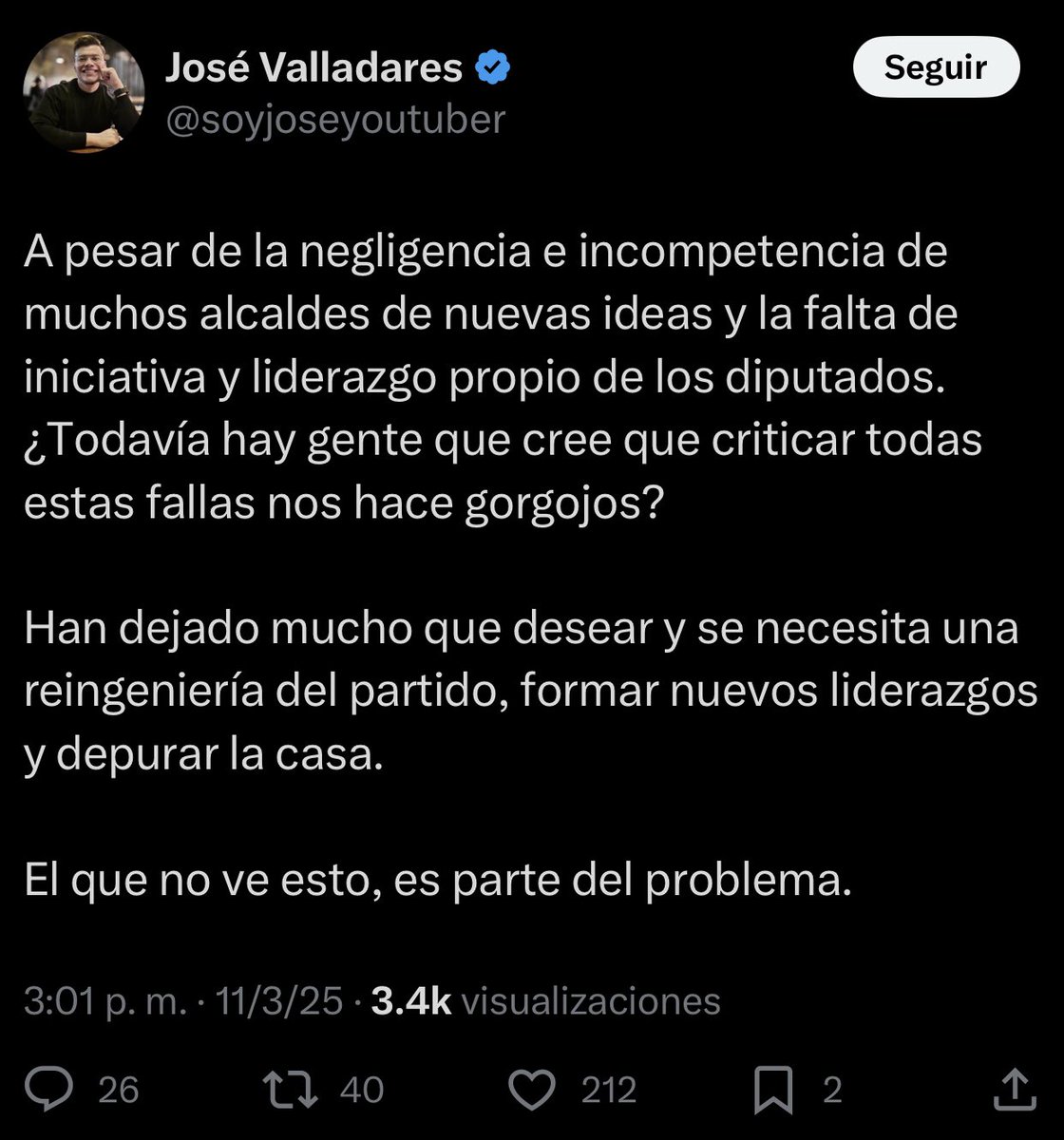 musikeys1's tweet photo. 😒 @soyjoseyoutuber habla de “reingeniería del partido”, de “nuevos liderazgos” y de “depurar la casa”, pero se le olvida lo esencial: el problema no está solo en los alcaldes o diputados, sino en quien los #eligió, los #respalda y #tolera su negligencia.
Bukele no es una víctima de sus funcionarios, es el jefe de todos ellos. Si los incompetentes siguen ahí, es porque #él lo #permite o le #conviene. Pero claro, es más cómodo culpar a los “subordinados” y #no señalar la raíz del problema.
¿De verdad creen que cambiar las piezas solucionará algo si la cabeza sigue igual? Hablan de depurar la casa, pero no quieren limpiar el cuarto principal.
Y sí, el que no ve esto, también es parte del problema.