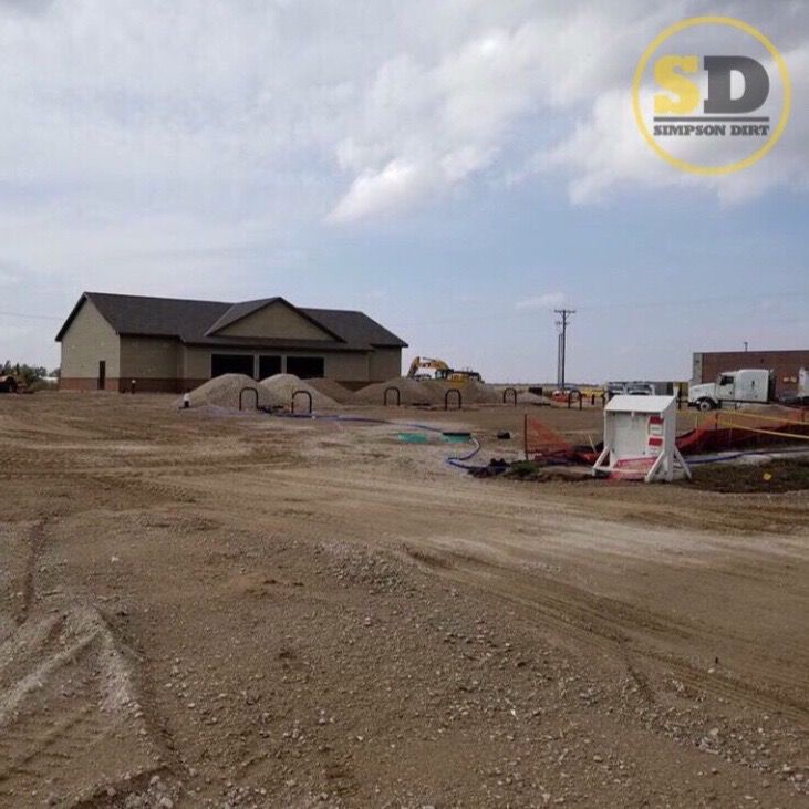 simpsondirt78's tweet photo. We do excavation and resurfacing!

https://t.co/VDryyDm9yi 

#heavyequipment #excavator #excavation #excavationcontractor #buildroads #windfarmaccess #windfarmsupport #windfarmservices #rockhauling #rockhauler #gravelhauling #gravelhauler #dirthauling #dirtcontractor #dirthauler https://t.co/ctLyHPG9Hc