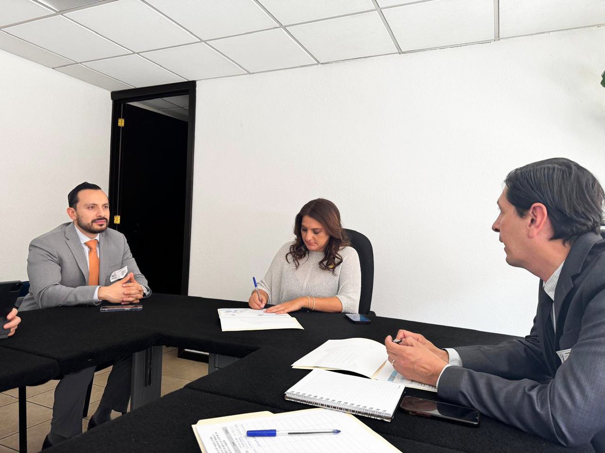 Ante los retos de los nuevos #Tiempos🕦, es indispensable escuchar a todas las #voces🗣️ para seguir avanzando en una mejora constante, en la situación laboral de las y los trabajadores de #mexico.🇲🇽

En esta ocasión, como Presidenta de la Comisión de Trabajo y Previsión Social de