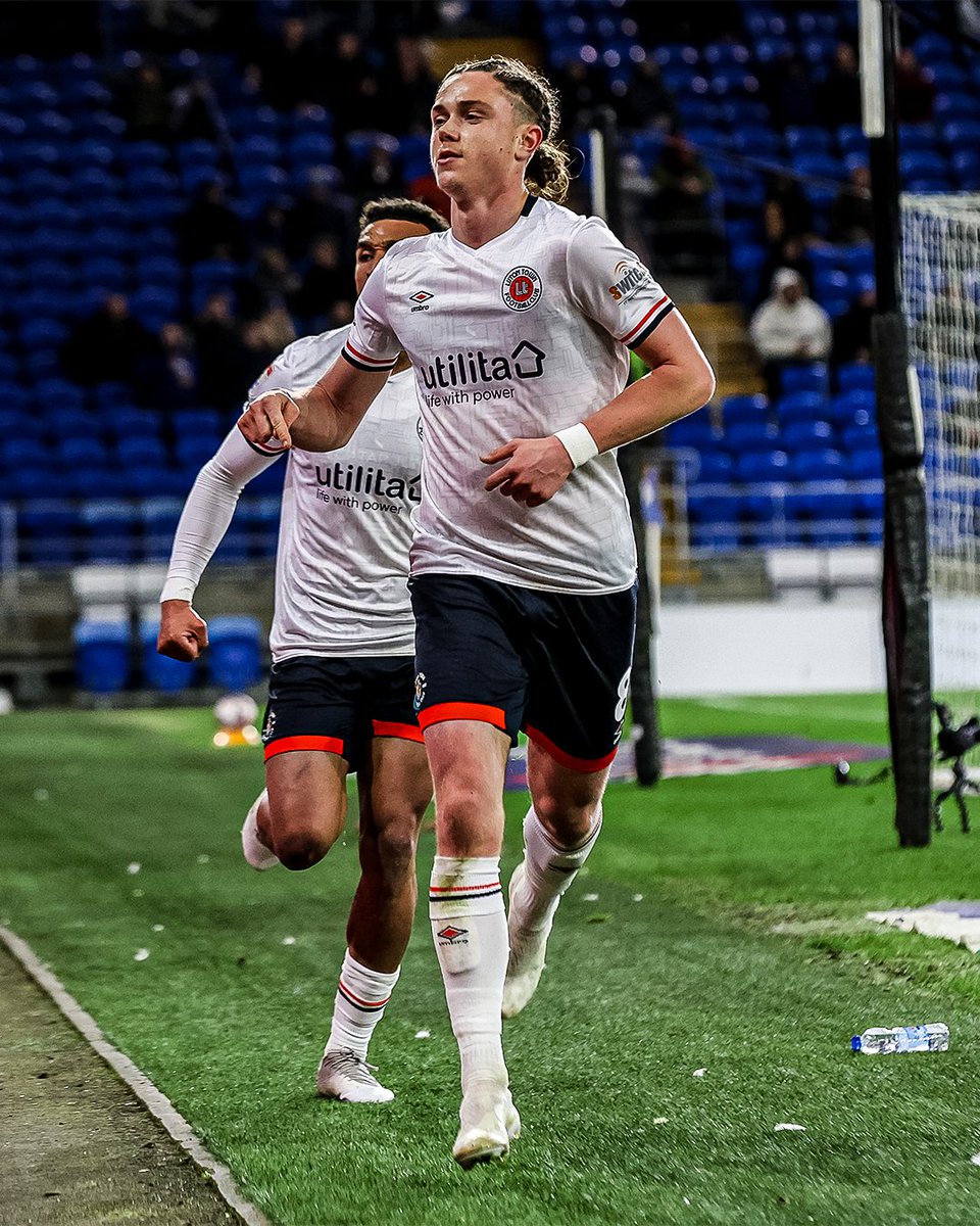 Receiving your first senior international call-up and scoring a winning goal on the same day?

That's <a href="/TheloAasgaard/">Thelo</a> 🇳🇴