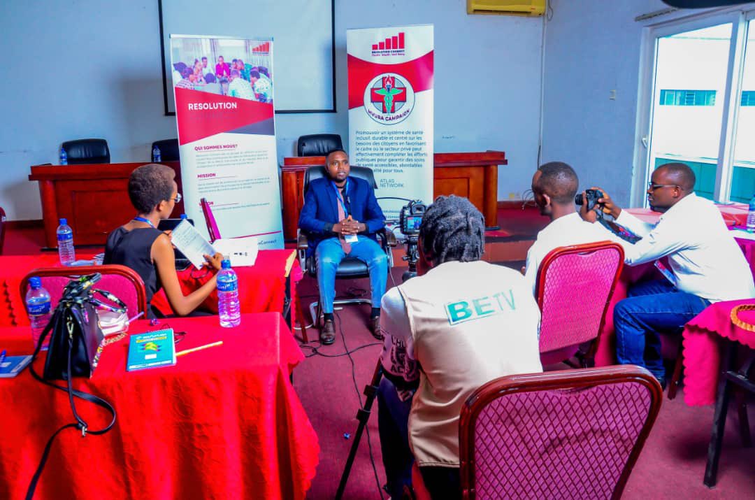 Resolution_Co's tweet photo. On 28th February, we launched our #Mvura Healthcare Policy Regional Workshop in Bujumbura. We gathered the public health sector and the private sector, health professionals, and other key stakeholders around discussion of health policies in Burundi. @AtlasNetwork
#mvuracampaign https://t.co/rqfTlECK1U