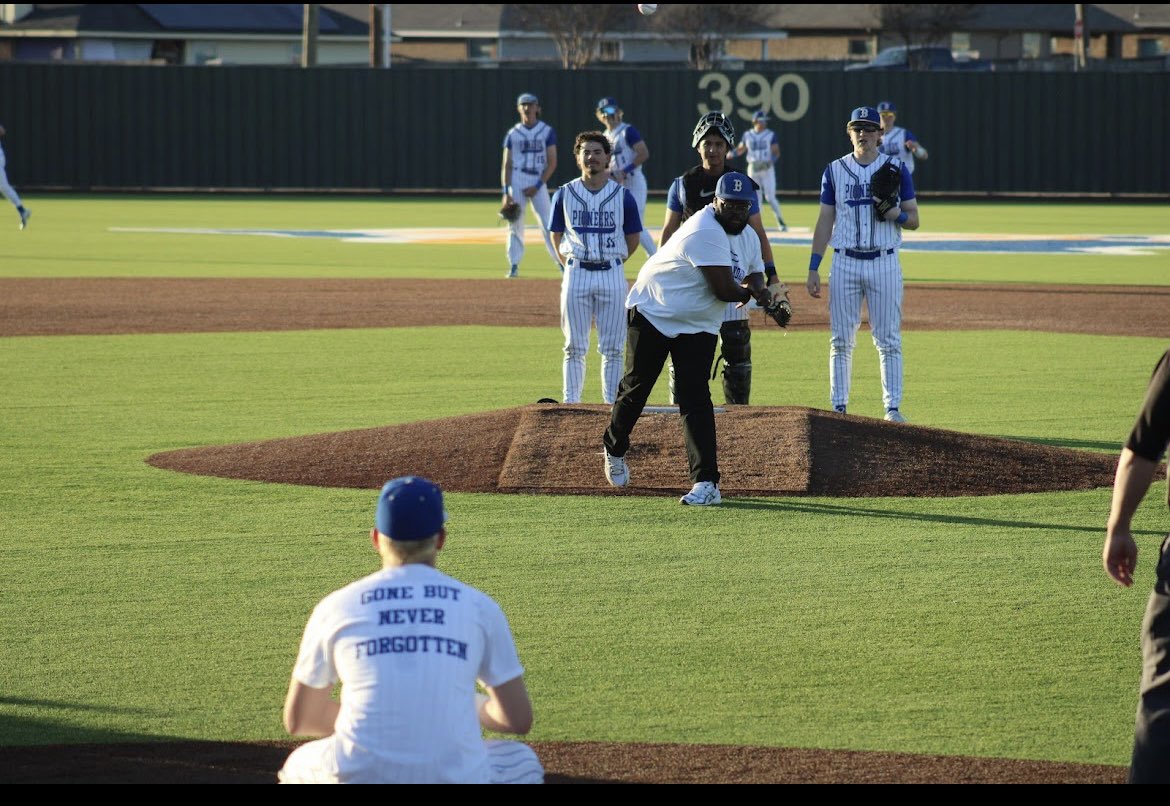 JB (@jb151978) on Twitter photo Great job tonight <a href="/BaseballBoswell/">Boswell Baseball</a> for honoring your friend Ndauny tonight and getting the first district win of the year! #Romans1verse16 Great job tonight <a href="/BaseballBoswell/">Boswell Baseball</a> for honoring your friend Ndauny tonight and getting the first district win of the year! #Romans1verse16