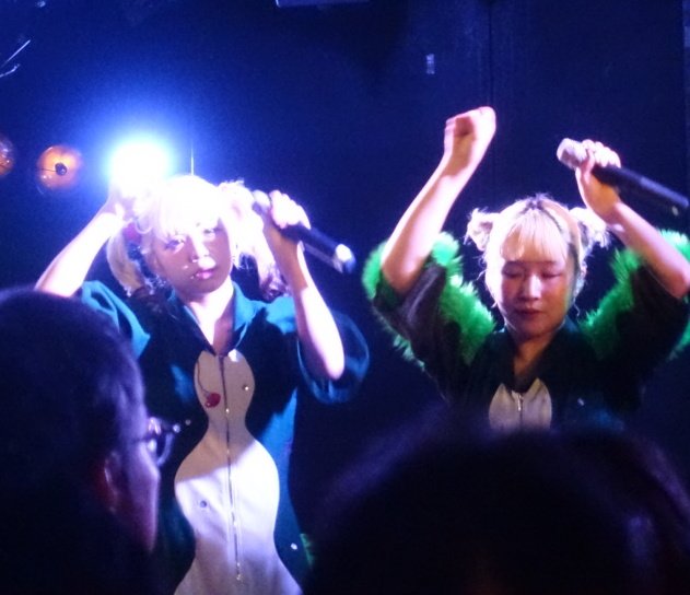 yokosuka22's tweet image. 最早PIGGSの核となりつつあるBIBIﾀﾝの歌声は、初期曲&quot;スーサイドマリー&quot;がハマりにハマり、とてもセンチメンタルな気持ちになってしまいました…🥹　
　　
#生きる気でやったれTOUR #PIGGS横浜