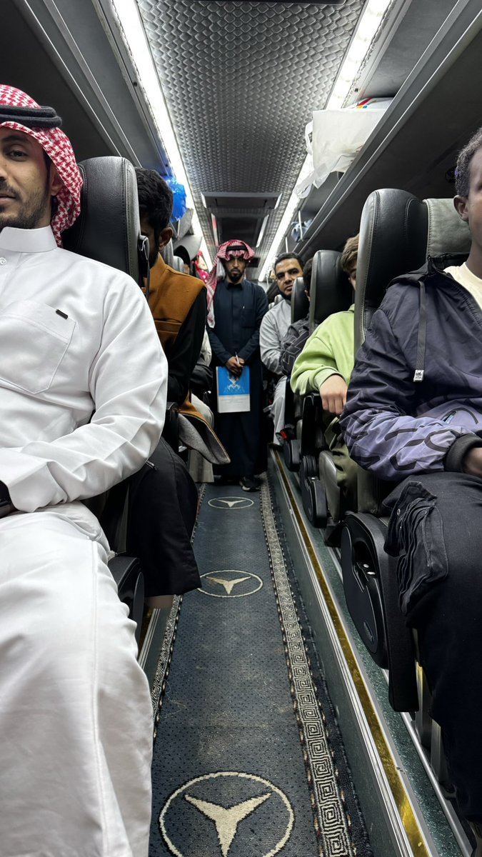 shobhdaawah's tweet photo. بفضل الله ثم بدعمكم
انطلاق رحلة العمرة رقــم (  3 ) مـن مقر جمعية الدعوة والإرشاد وتوعية الجاليات فـي #الشعبة  بدعم من المغفور لها بإذن الله فيضة فالح الضبعان  
(  أم شلاش  ) شارك فيها  49  معتمراً 
تقبل الله من المعتمرين طاعتهم 

#جمعية_الدعوة_في_الشعبة 
#رمضان https://t.co/hKQ753ktDC