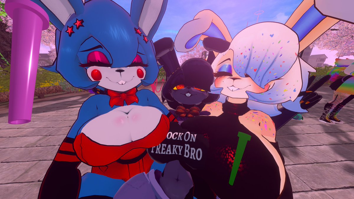 Thank you both goobers <a href="/angelearth33/">angelearth1</a> <a href="/dakoma_LP/">dakomaLP</a> for a great time today I will cherish this moment (I was dying die to amount of bnuyyys)
#fnia #fnc #vrc #bonfie