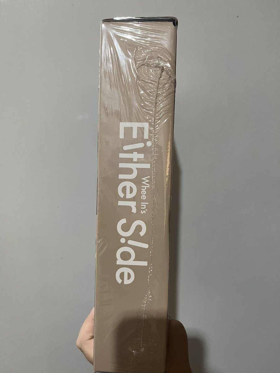 Finally home. Whee In SG 2025 🦋<a href="/WheeIn_0fficial/">휘인(Whee In)</a> 

Thank you <a href="/BigSeoulPH/">Big Seoul PH 💙 | On Hiatus</a>