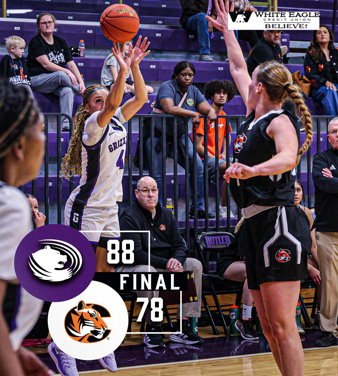 Butler Grizzlies (@butlergrizzlies) on Twitter photo ๐๐๐ข๐๐๐๐ฃ๐๐ก๐จ ๐ฝ๐ค๐ช๐ฃ๐๐ฅ
<a href="/ButlerCCWBB/">Butler Women's Hoops</a> exacts revenge on Cowley snagging a 10-point Region 6 Quarterfinal win at the Power Plant to advance to the semifinal round in Hays on Friday!
Singhateh: 24 pts, 6 asts, 5 reb, 3 stls
Smith: 17 pts, 5 asts
Yarick: 12 pts, 5 reb ๐๐๐ข๐๐๐๐ฃ๐๐ก๐จ ๐ฝ๐ค๐ช๐ฃ๐๐ฅ
<a href="/ButlerCCWBB/">Butler Women's Hoops</a> exacts revenge on Cowley snagging a 10-point Region 6 Quarterfinal win at the Power Plant to advance to the semifinal round in Hays on Friday!
Singhateh: 24 pts, 6 asts, 5 reb, 3 stls
Smith: 17 pts, 5 asts
Yarick: 12 pts, 5 reb