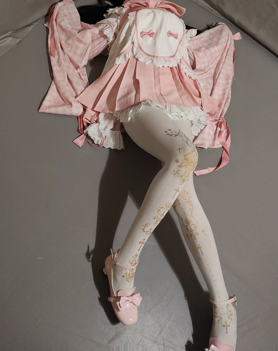 新的小裙子˃ 𖥦 ˂