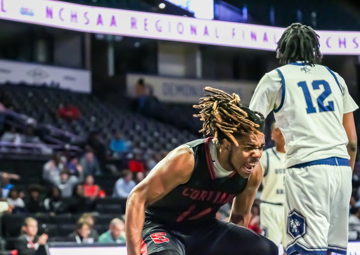 The Charlotte Observer (@theobserver) on Twitter photo PHOTOS: Corvian Community vs. Queen's Grant in NCHSAA 1A regional championship from <a href="/JKellyWalker/">KellyThompson</a>
Full gallery at link below
charlotteobserver.com/sports/high-sc⦠PHOTOS: Corvian Community vs. Queen's Grant in NCHSAA 1A regional championship from <a href="/JKellyWalker/">KellyThompson</a>
Full gallery at link below
charlotteobserver.com/sports/high-scā¦