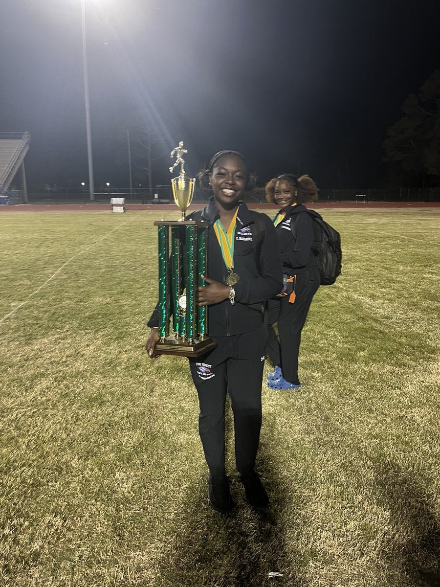 CoachDix21's tweet image. Class of 2025 Student-Athlete
@pineforesttf 
Chrisshona Bargaineer  @Chrisshonab03 
GPA: 3.7
NCAA: 2106196747
100m: 12.30 
200m: 25.39
TJ: 10.98m
Relays 4x1/4x4
Video Available
